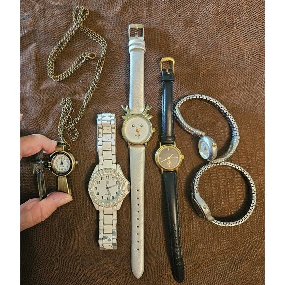 10 WATCHES Bundle Lot Women's As Is DIY Craft Project Pittsburgh Steelers Celtic - Picture 4 of 10